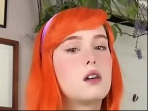 Redhead tteen shemale does blowjob outdoors