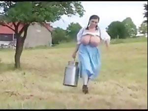 Bouncing tits from milena